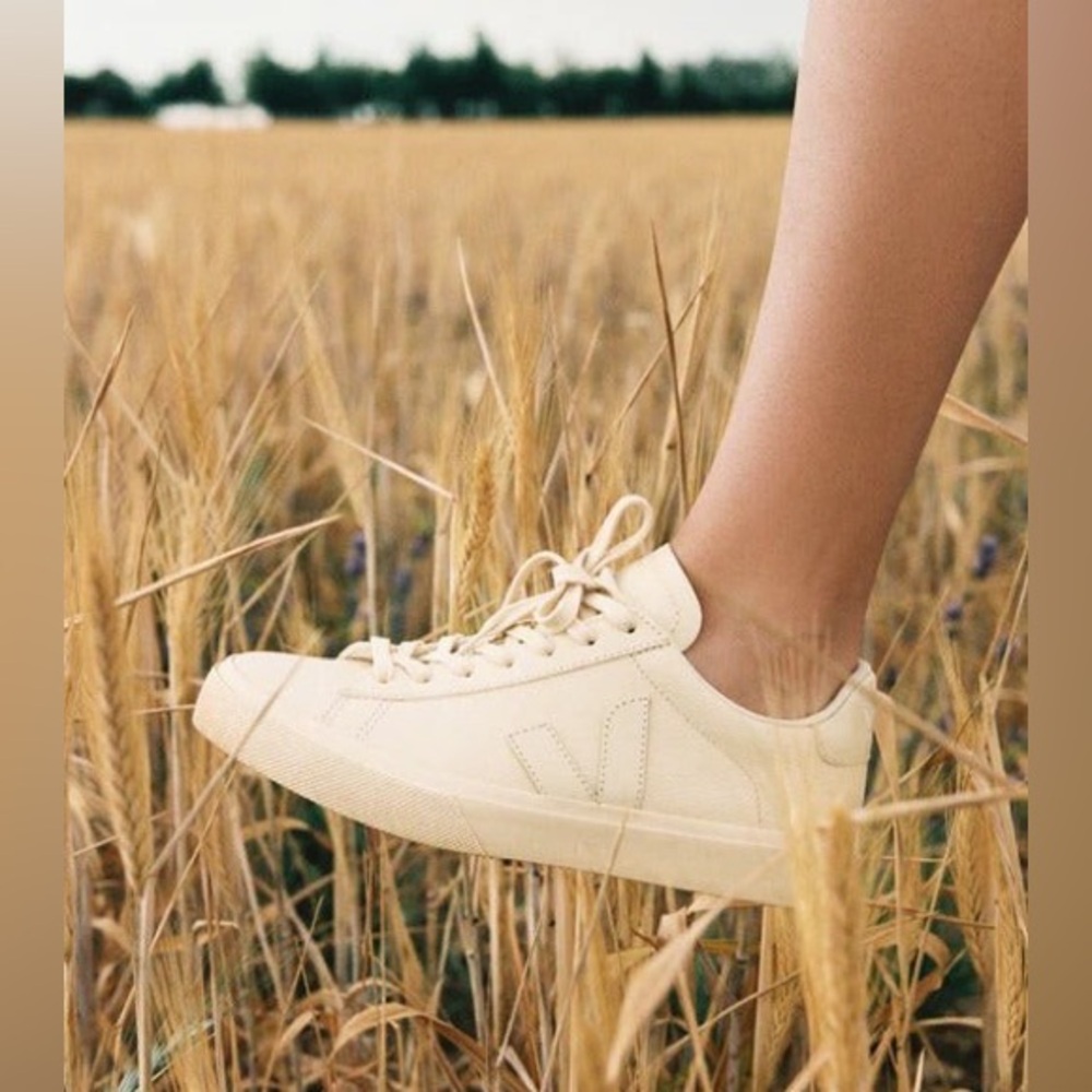 Mansur Gavriel x Veja Campo Crema US6 EUR37